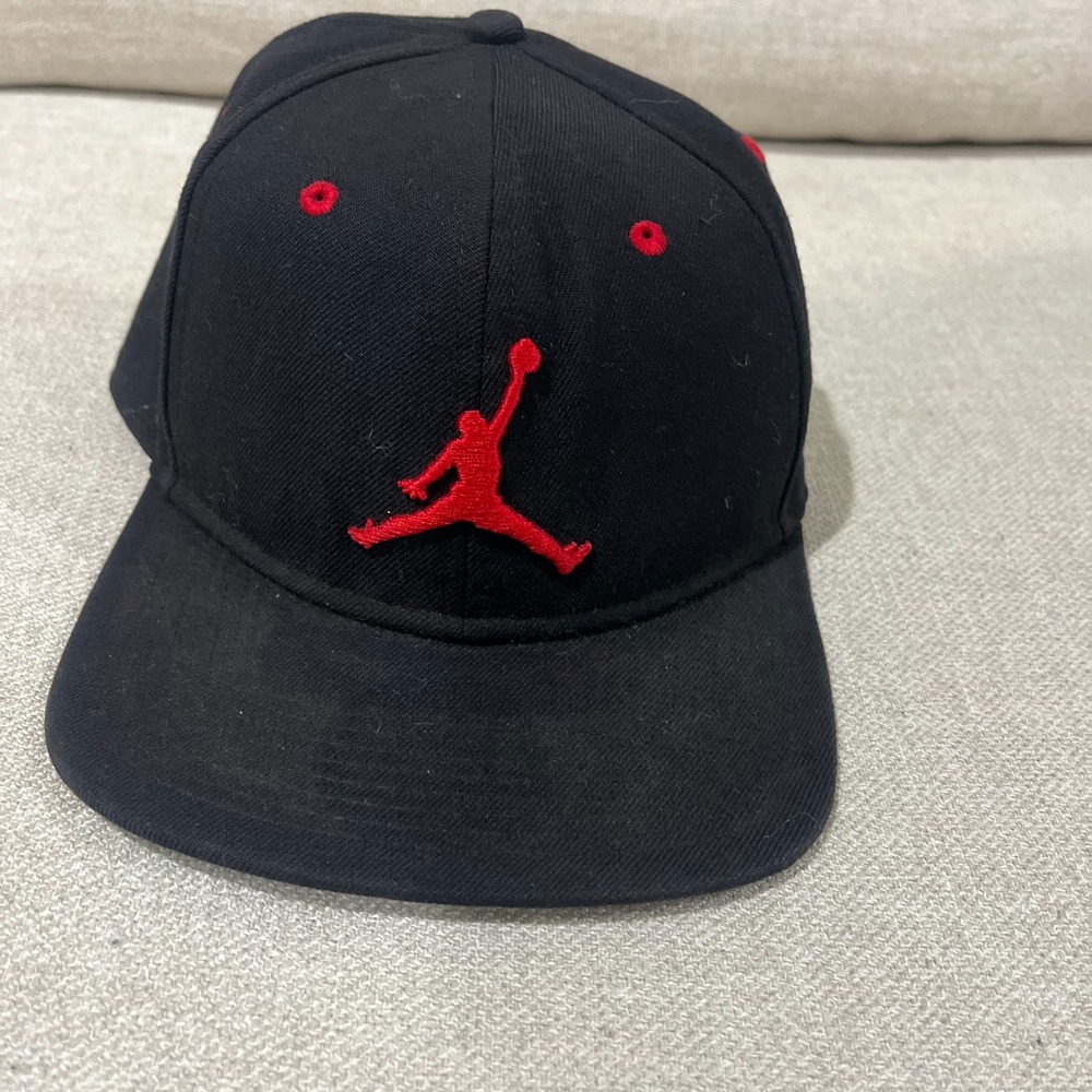 One Size Air‎ Jordan Unisex Black Jumpman Red Logo Adjustable Snapback Hat Cap